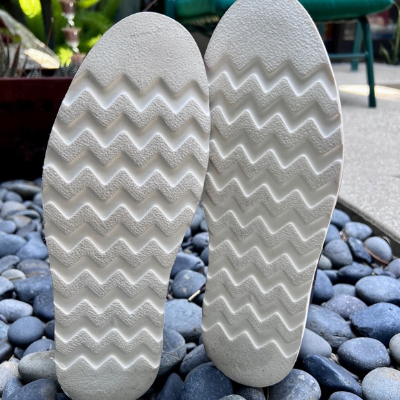 The Office of Angela Scott Mr Ryan Boots - Bronze/Brown NWOT - Picture 7 of 9